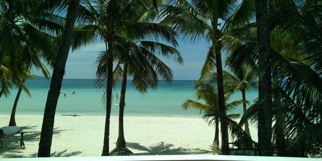 Shore Time Hotel - Annex Balabag  Bagian luar foto