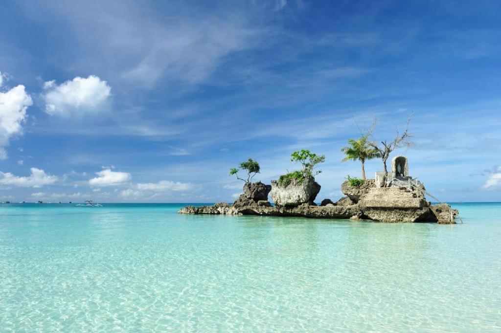 Shore Time Hotel - Annex Balabag  Bagian luar foto