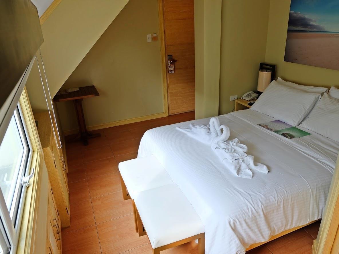 Shore Time Hotel - Annex Balabag  Bagian luar foto