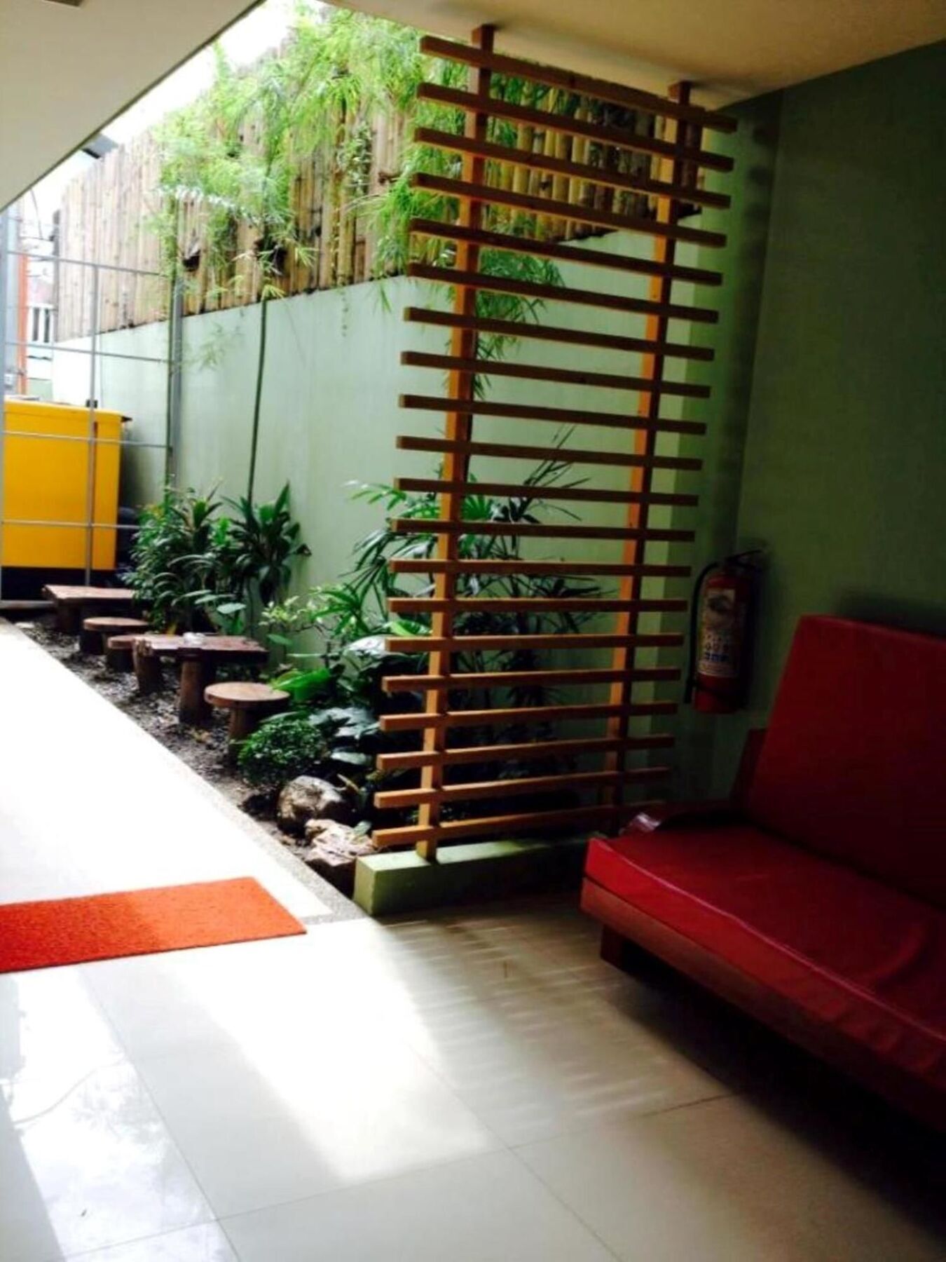 Shore Time Hotel - Annex Balabag  Bagian luar foto